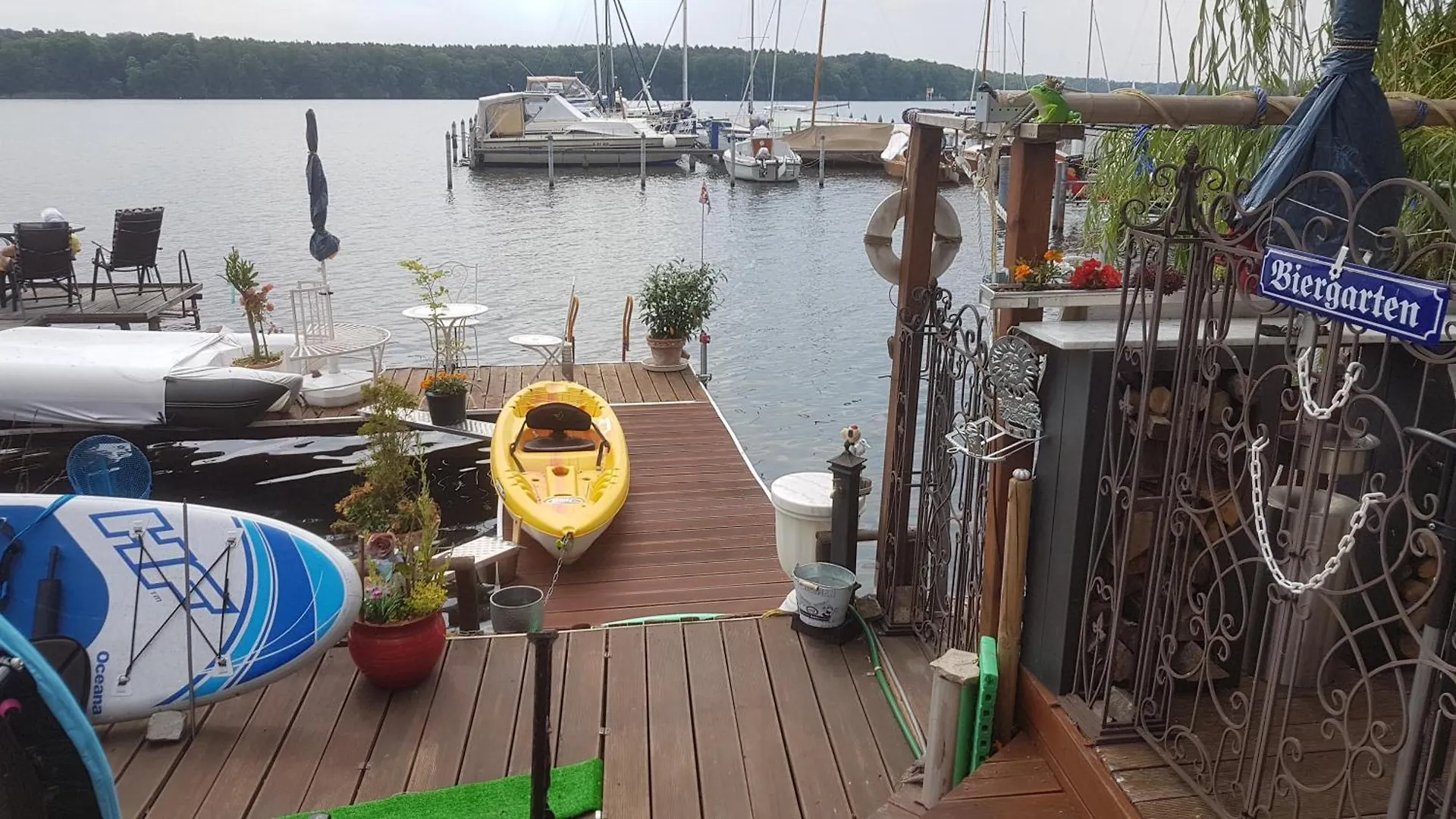 Wohnung Im Haus Am See Von Berlin Zeuthen 0*,